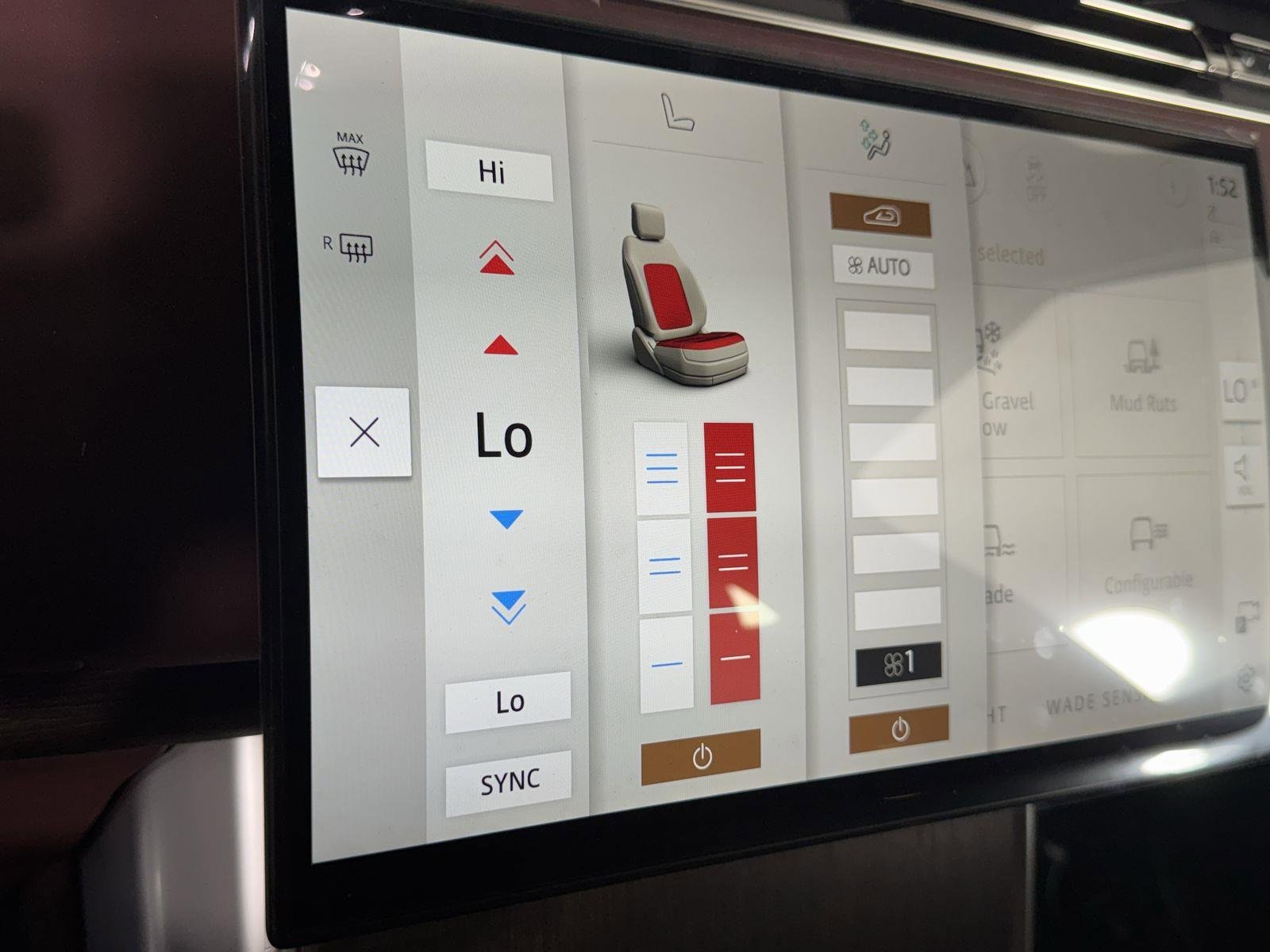 New 2025 Land Rover Range Rover SE image 21