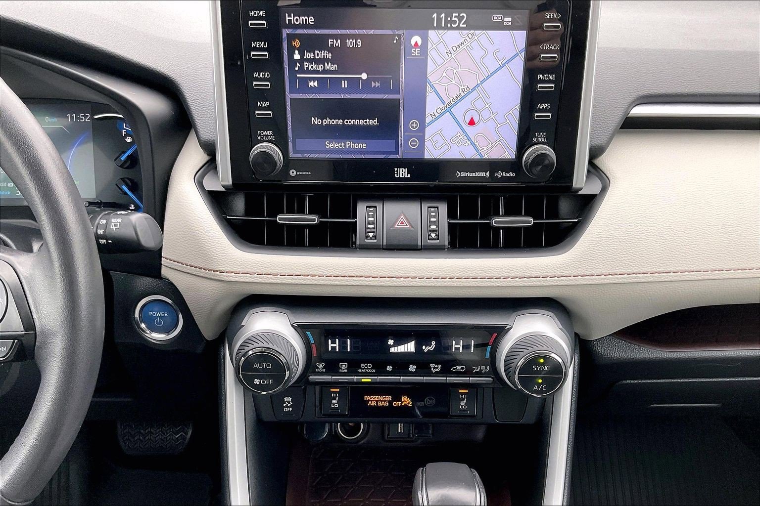 Used 2021 Toyota RAV4 Limited image 9