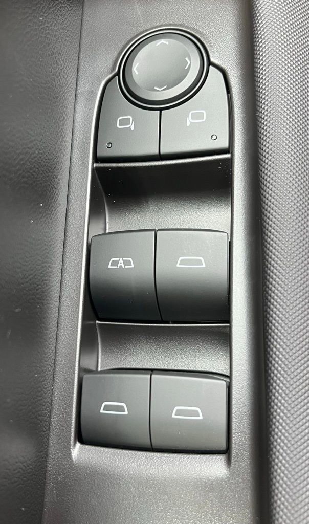 New 2026 Chevrolet Colorado Z71 w/ Technology Package image 12