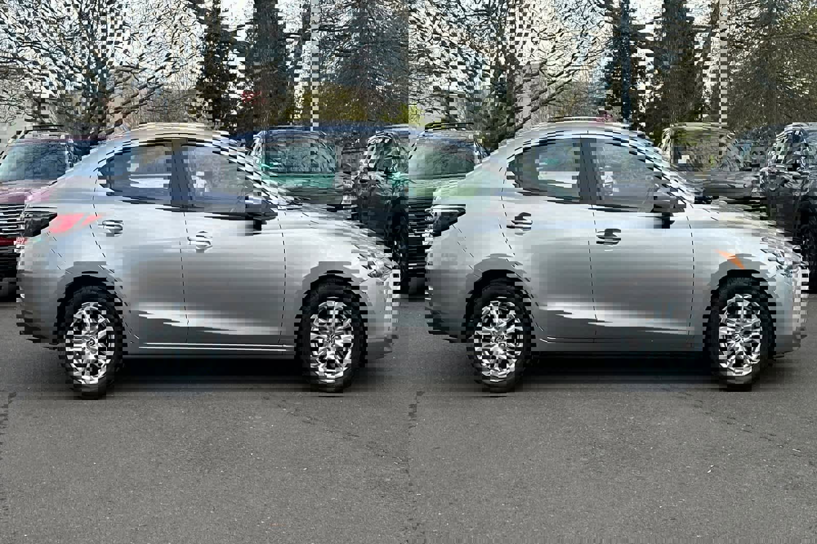 Used 2016 Scion iA image 8