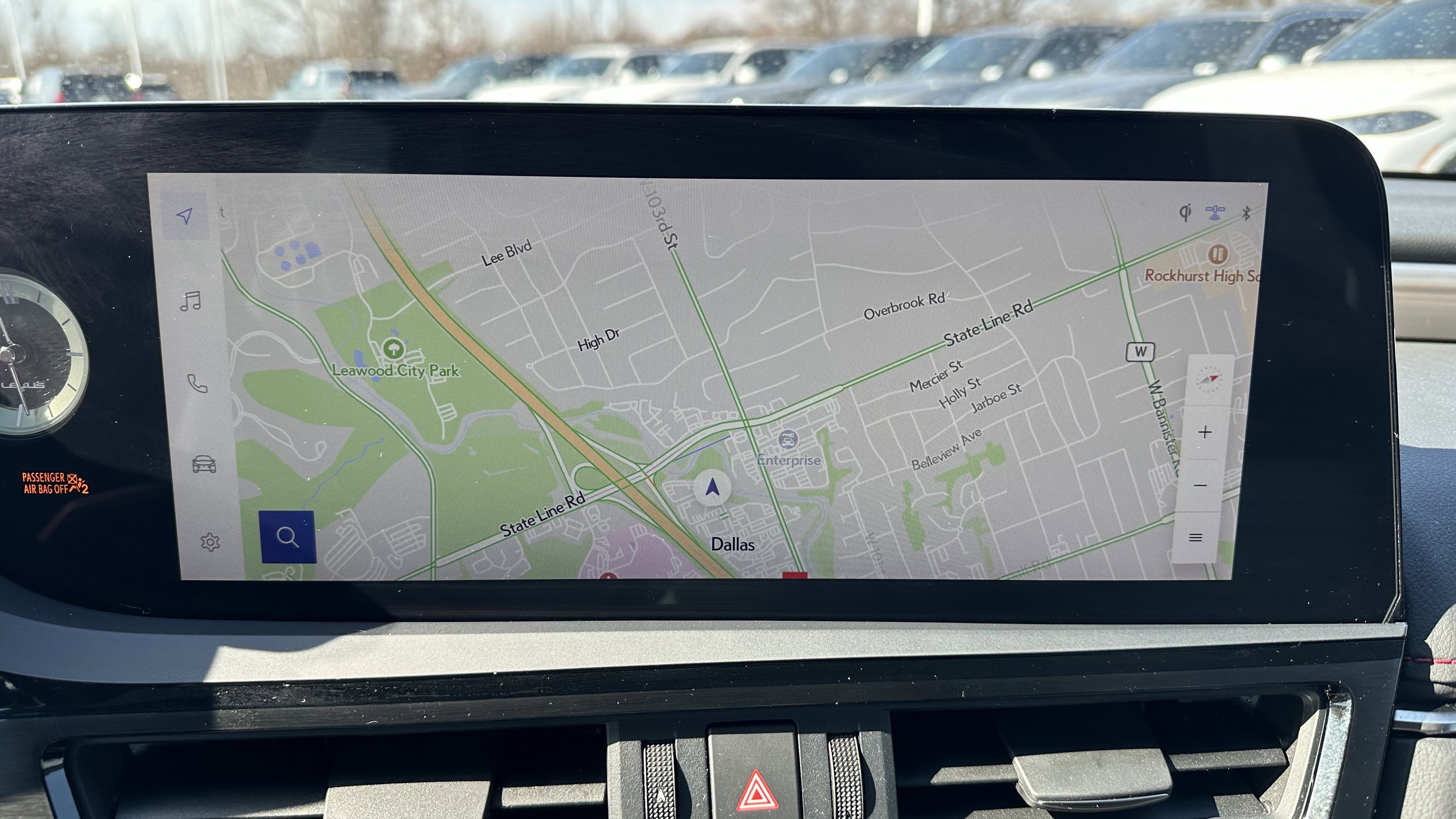 Used 2023 Lexus ES 350 F Sport w/ Accessory Package (Z2) image 11