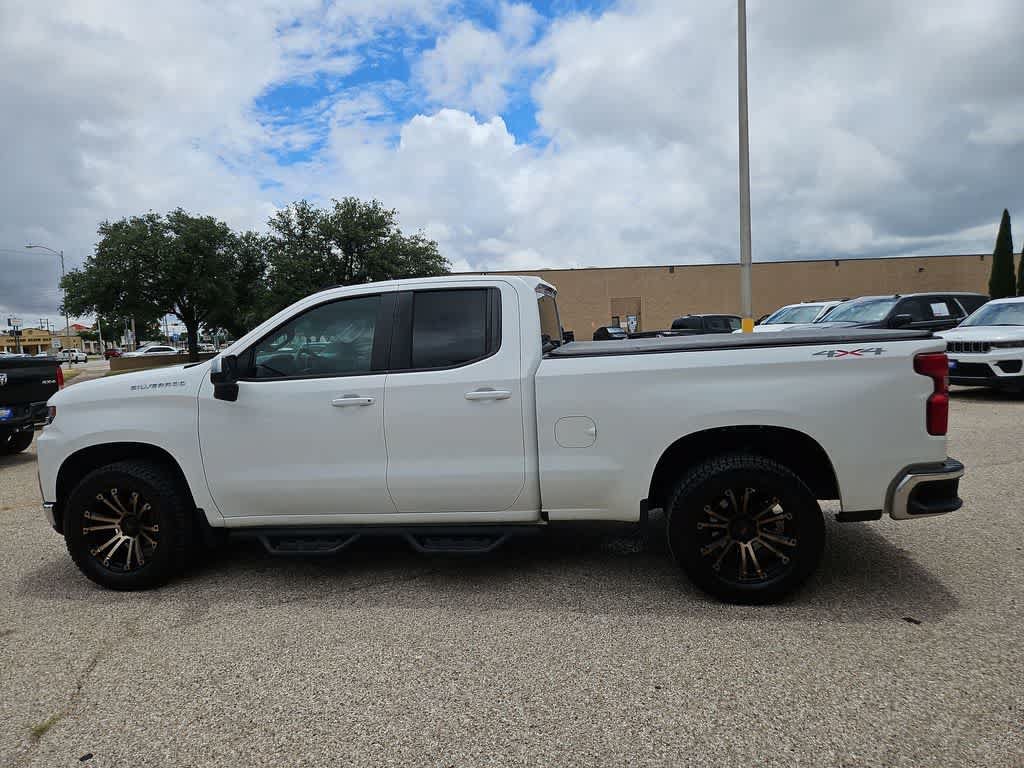 Used 2020 Chevrolet Silverado 1500 LT w/ Trailering Package AWD/4WD image 5
