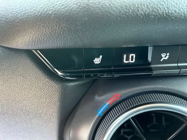 Used 2023 Chevrolet Blazer LT w/ Convenience Package FWD image 30