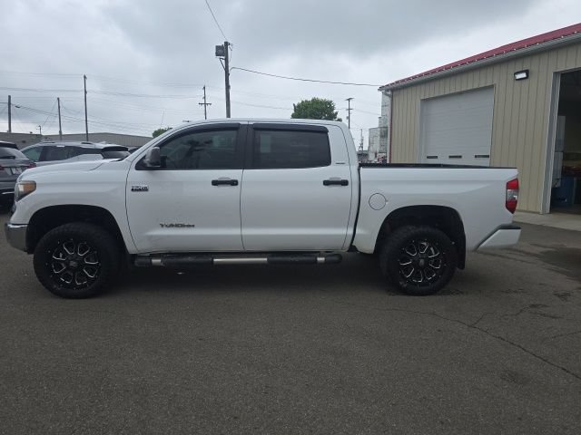 Used 2018 Toyota Tundra SR5 w/ SR5 Upgrade Package AWD/4WD image 6