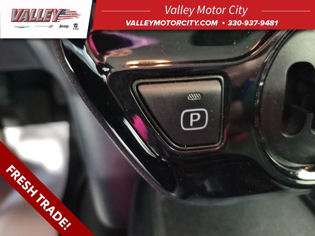 Used 2022 Toyota Prius LE image 37