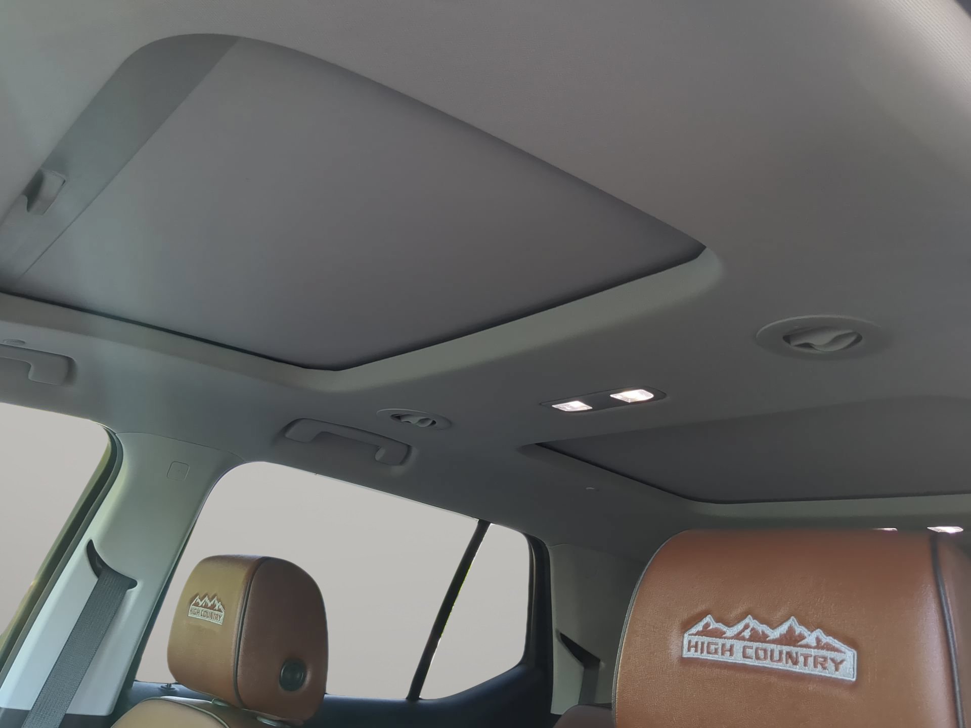 Used 2019 Chevrolet Traverse High Country AWD/4WD image 59