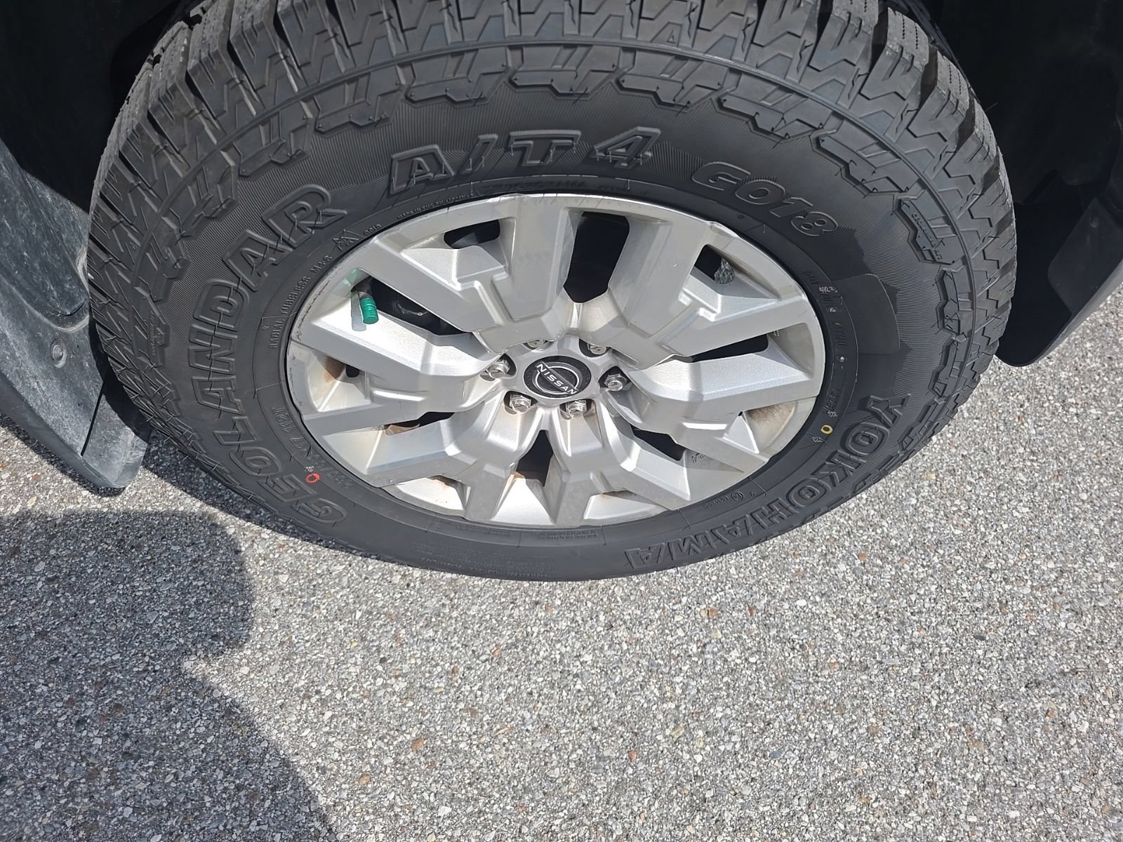Used 2022 Nissan Frontier SV AWD/4WD image 10