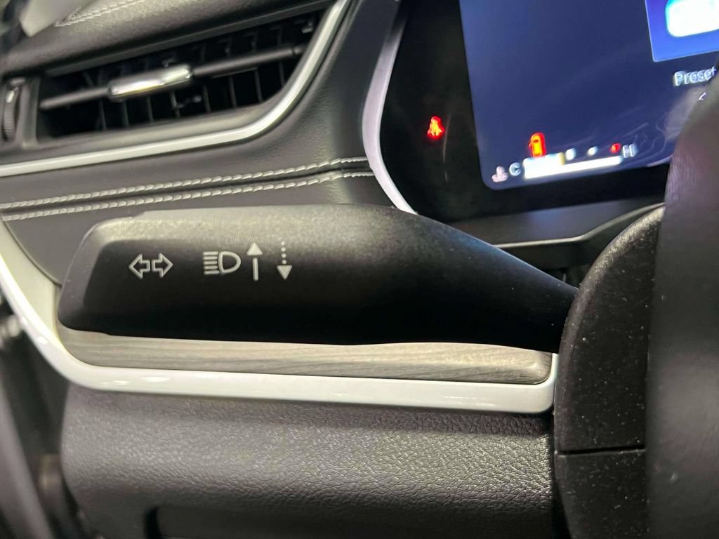 Used 2023 Jeep Grand Cherokee L Limited AWD/4WD image 26
