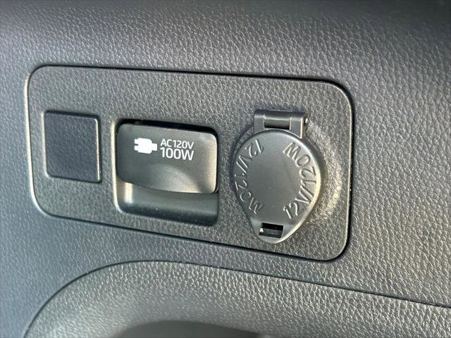 Certified 2025 Toyota RAV4 Woodland Edition image 15