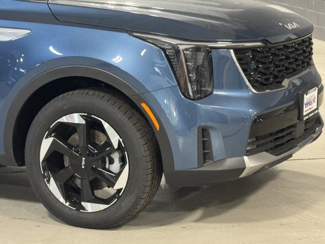 New 2026 Kia Sorento EX AWD/4WD image 4