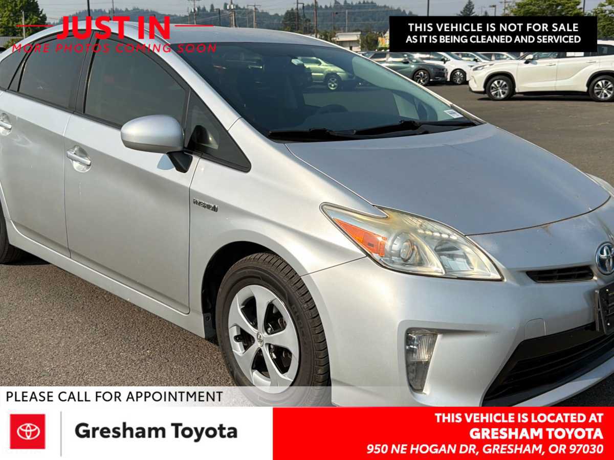 Used 2012 Toyota Prius Three FWD image 1