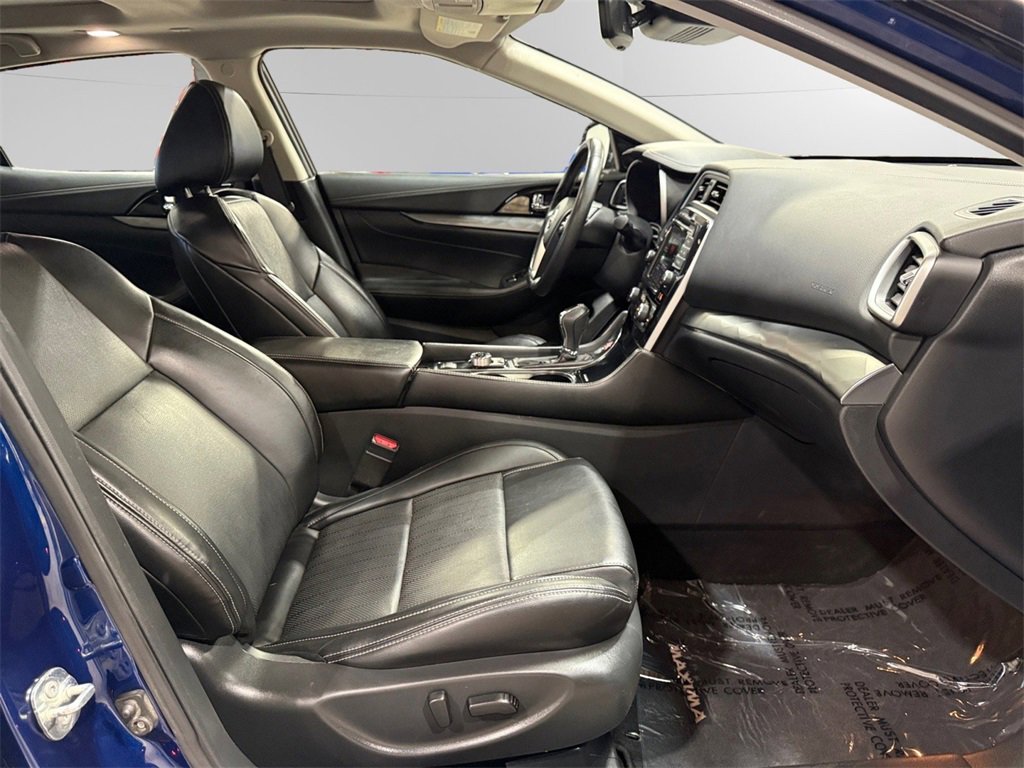 Used 2023 Nissan Maxima SL image 15