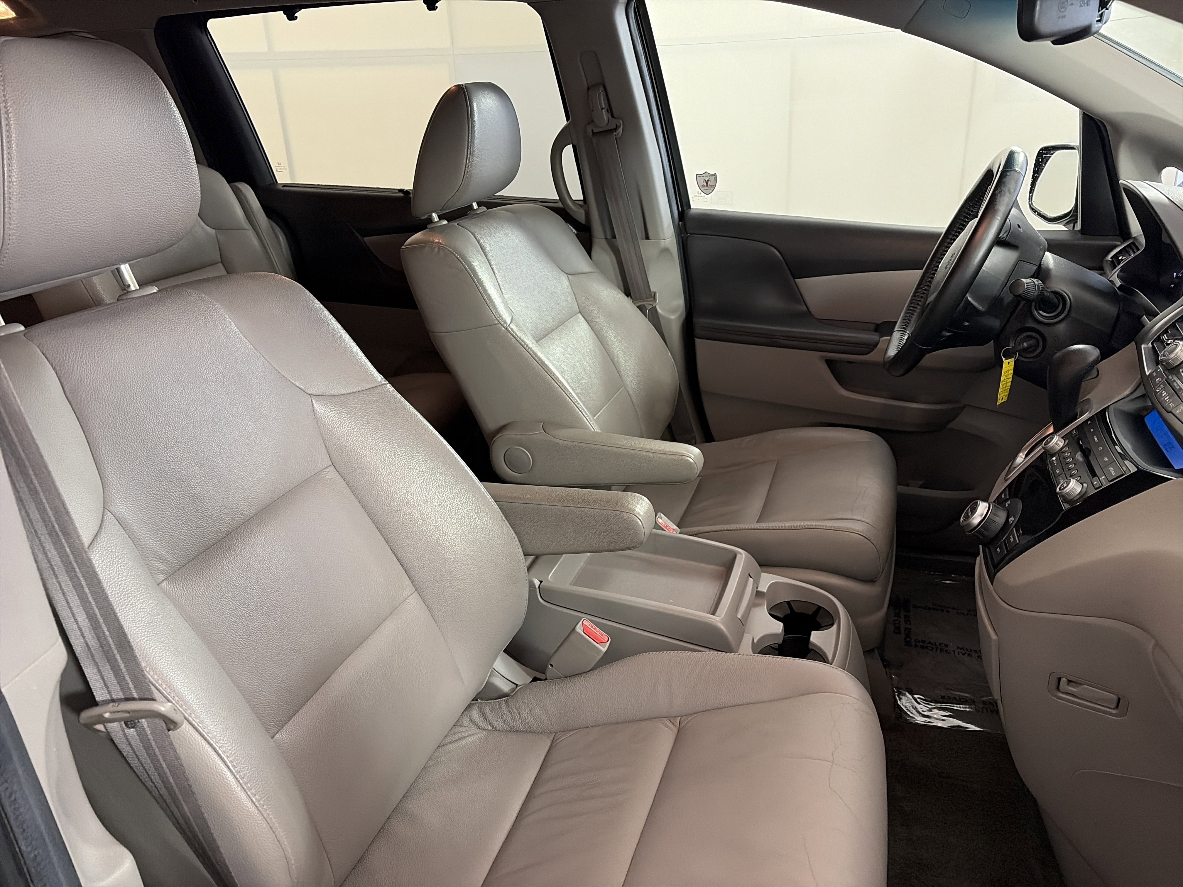 Used 2012 Honda Odyssey EX-L image 29