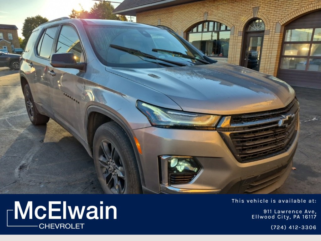 Used 2023 Chevrolet Traverse LS w/ Midnight/Sport Edition