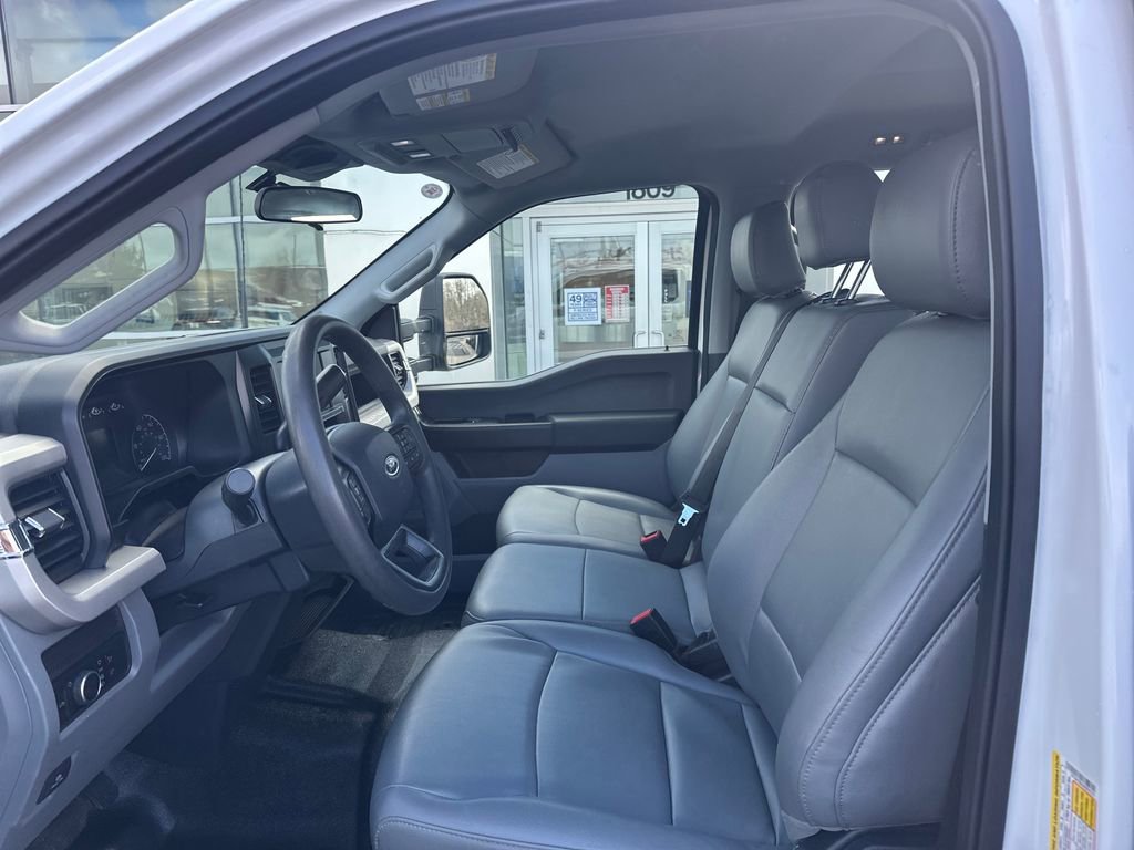 Used 2025 Ford F350 XL w/ XL Off-Road Package image 9