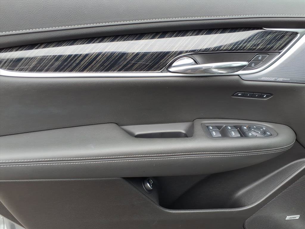 Certified 2024 Cadillac XT6 Premium Luxury w/ LPO, Floor Liner Package image 24