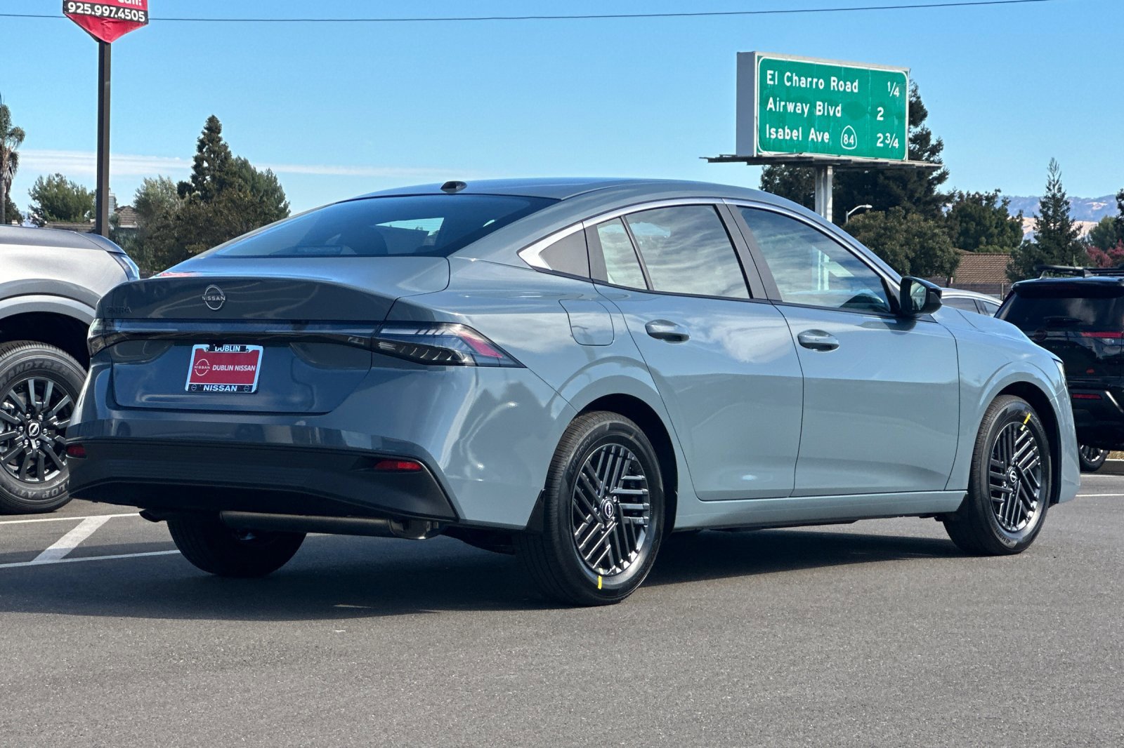 New 2027 Nissan Sentra SV FWD image 4