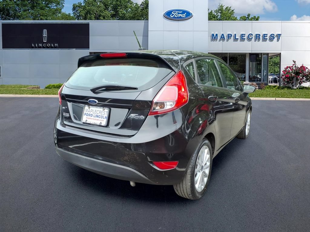 Used 2014 Ford Fiesta SE w/ Equipment Group 201A FWD image 4