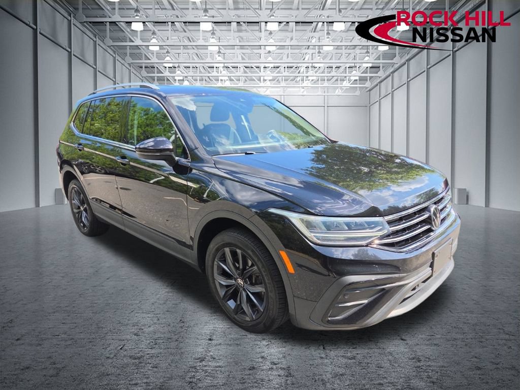 Used 2022 Volkswagen Tiguan SE