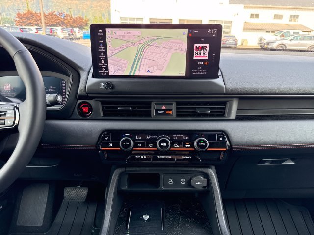 Certified 2026 Honda Pilot TrailSport image 25