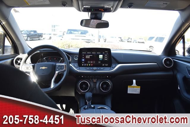 New 2026 Chevrolet Blazer LT w/ Midnight/Sport Edition FWD image 3