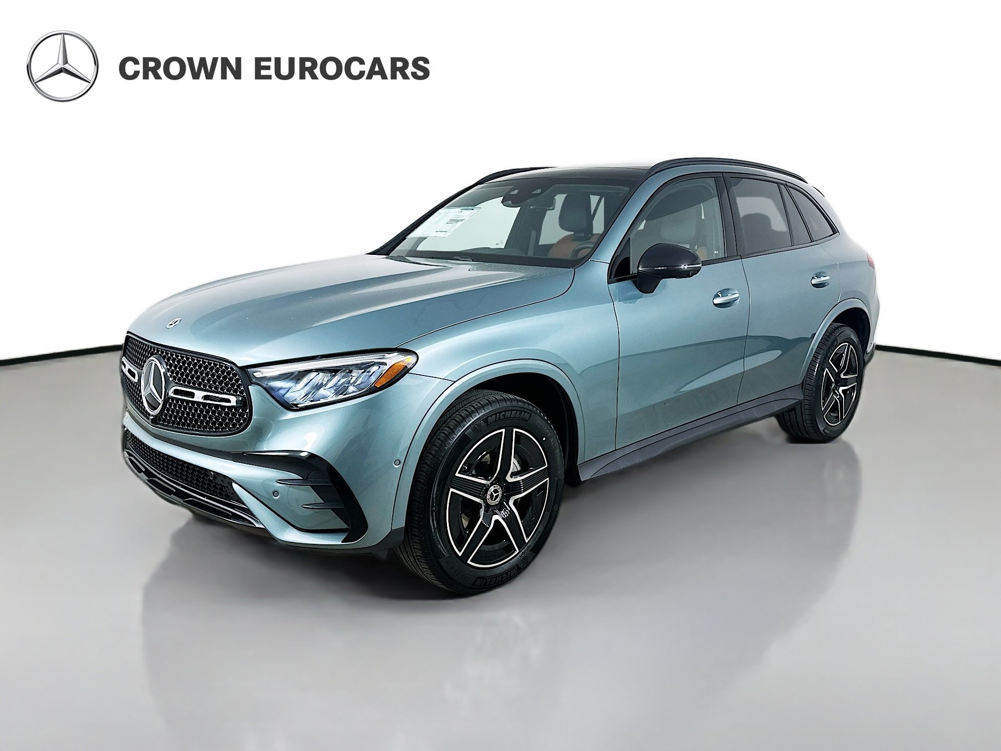 Used 2026 Mercedes-Benz GLC 300 4MATIC image 3