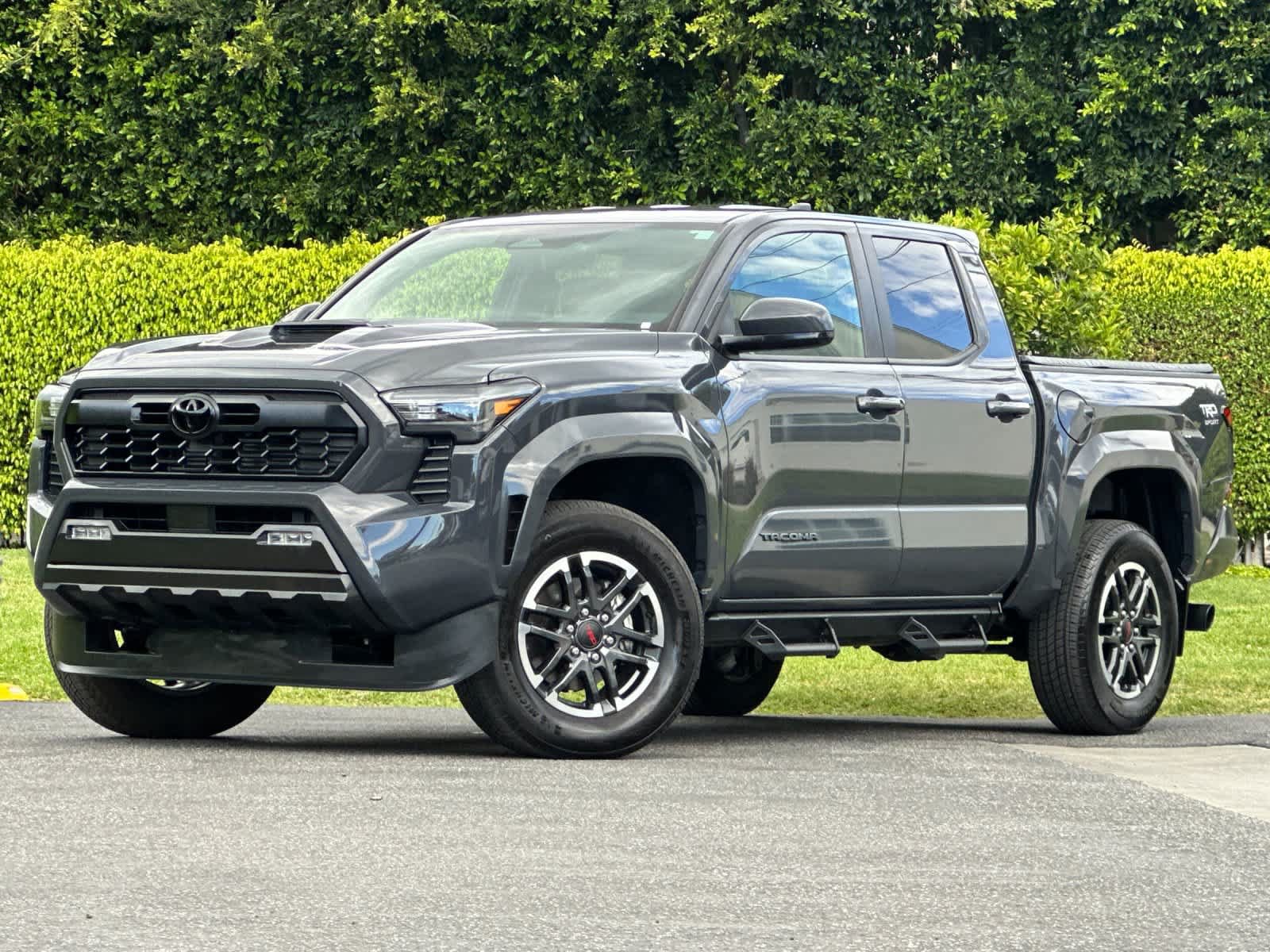 Used 2024 Toyota Tacoma TRD Sport RWD video 1