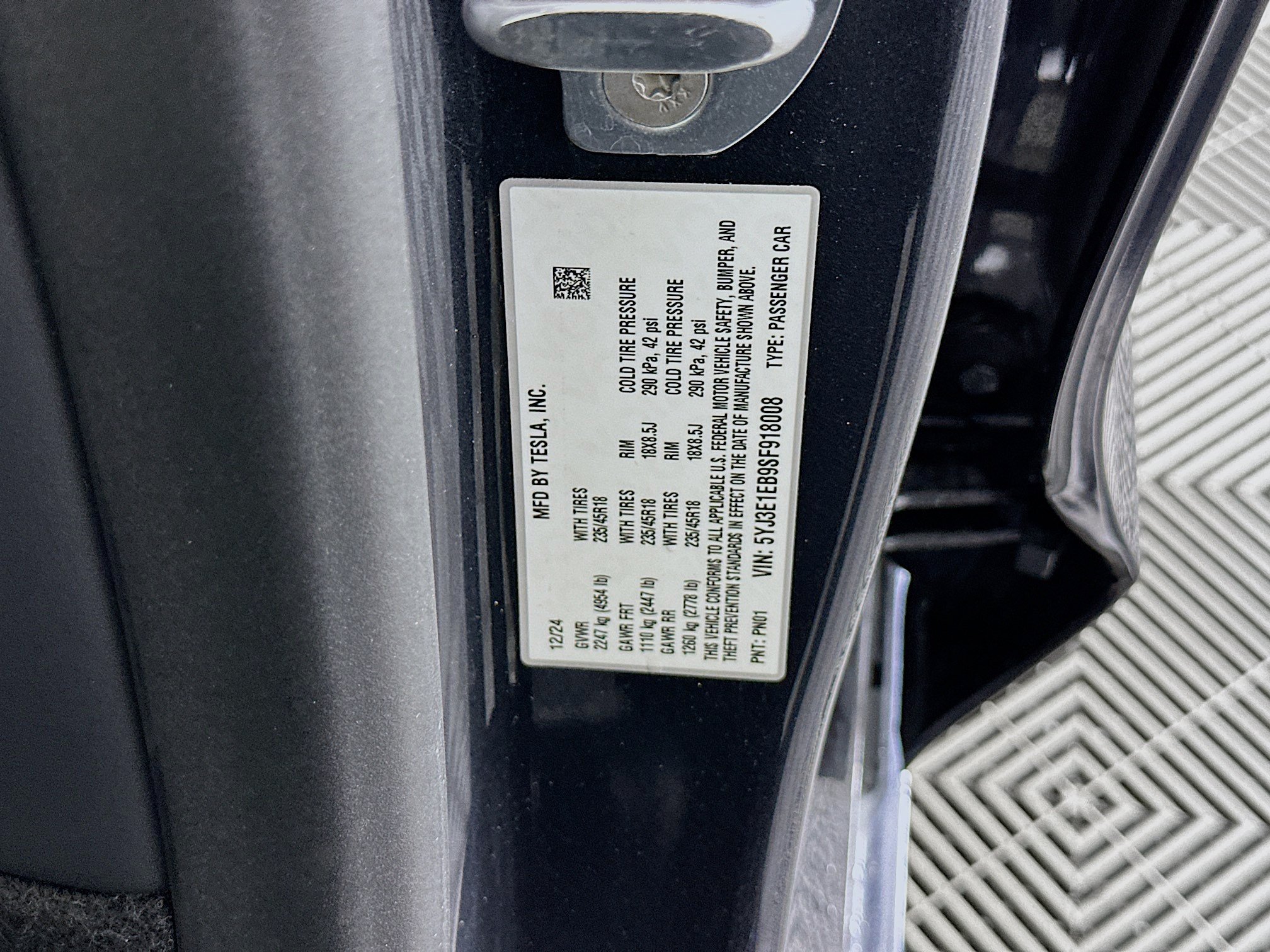 Used 2025 Tesla Model 3 Long Range AWD/4WD image 12