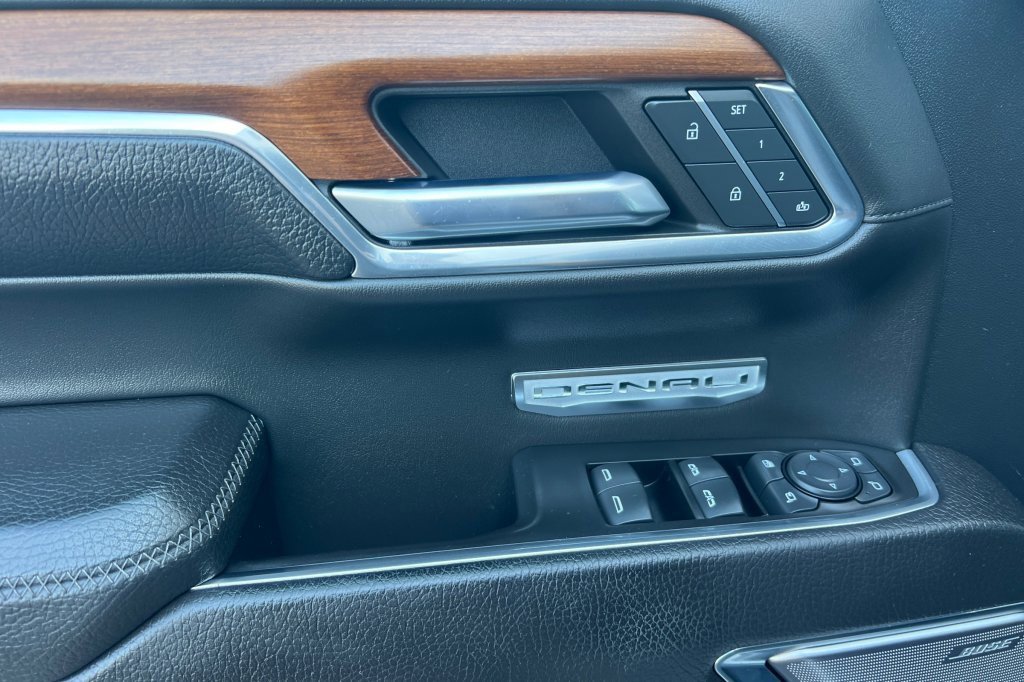 Used 2023 GMC Sierra 1500 Denali image 8