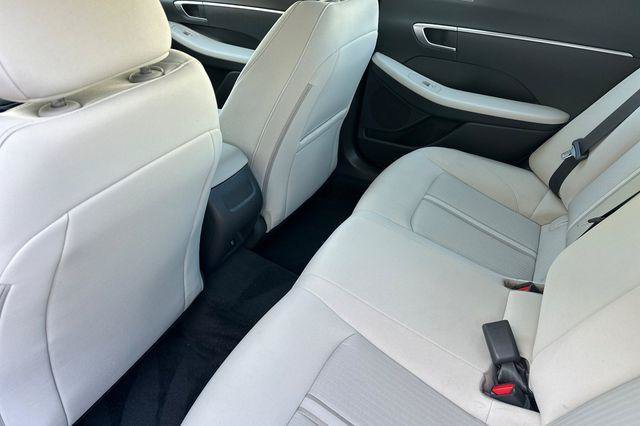 Certified 2026 Hyundai Sonata SE FWD image 12