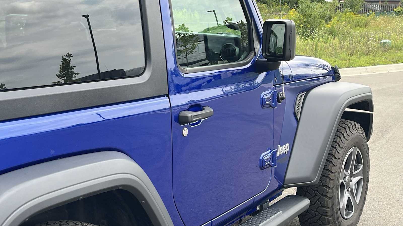 Used 2019 Jeep Wrangler Sport AWD/4WD image 18