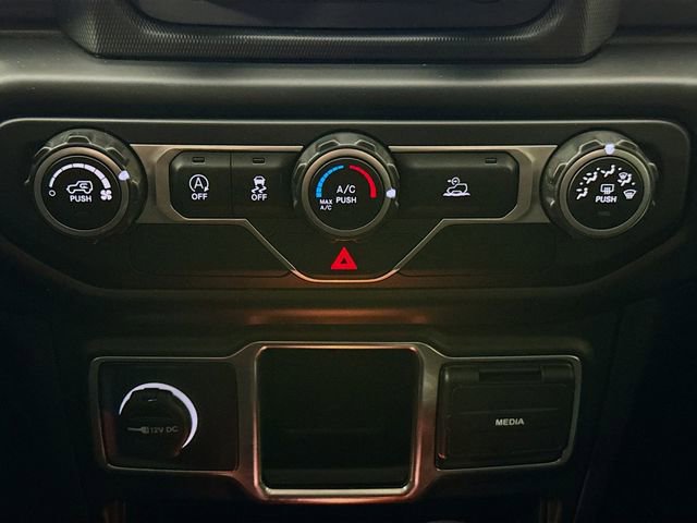 Used 2021 Jeep Wrangler Unlimited Sport image 15