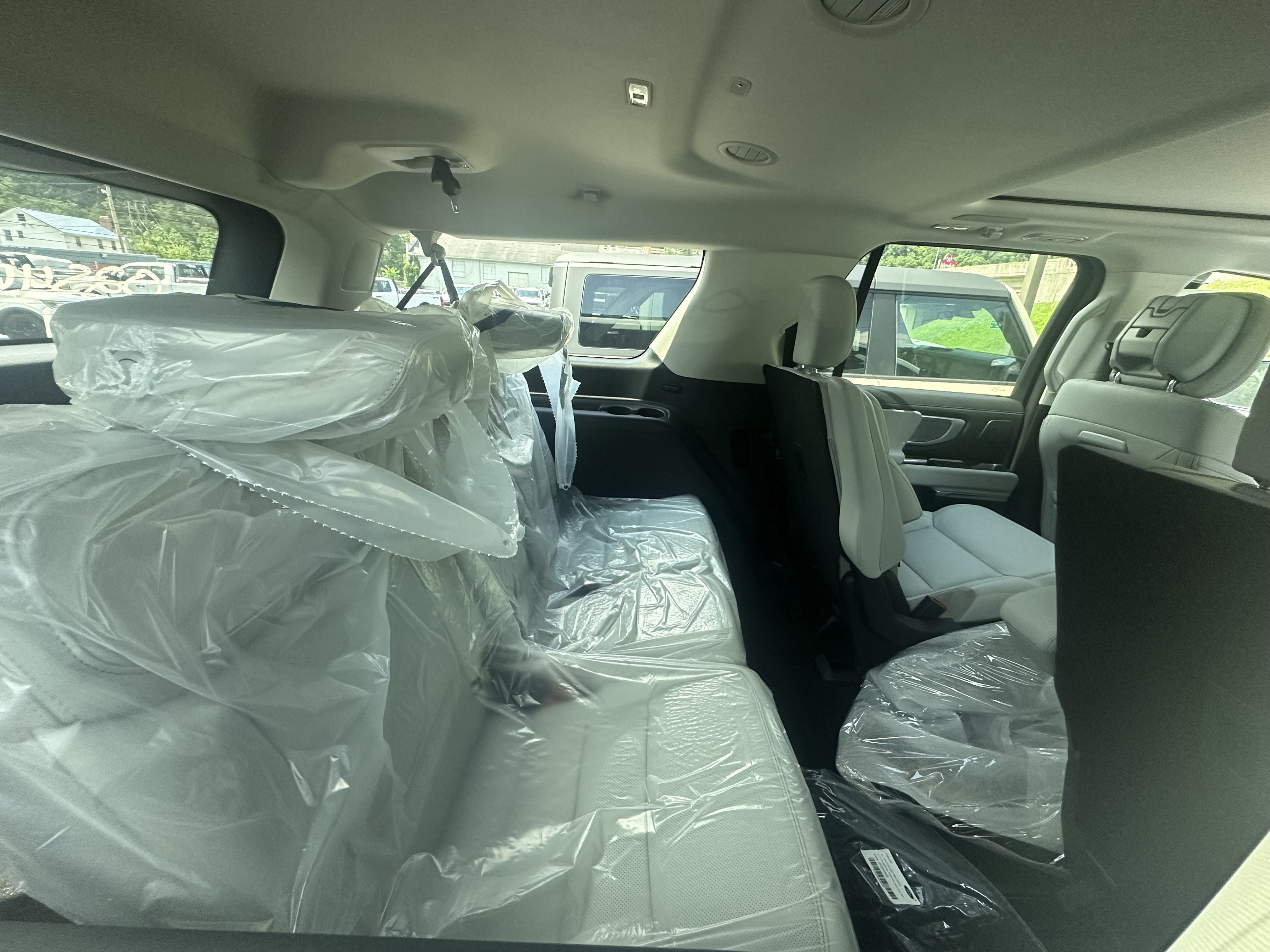 New 2027 Ford Expedition Max Platinum AWD/4WD image 20