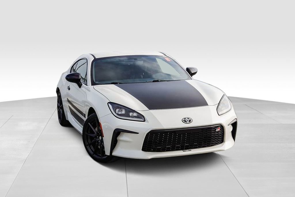 Used 2024 Toyota GR86 TRUENO Edition RWD image 2
