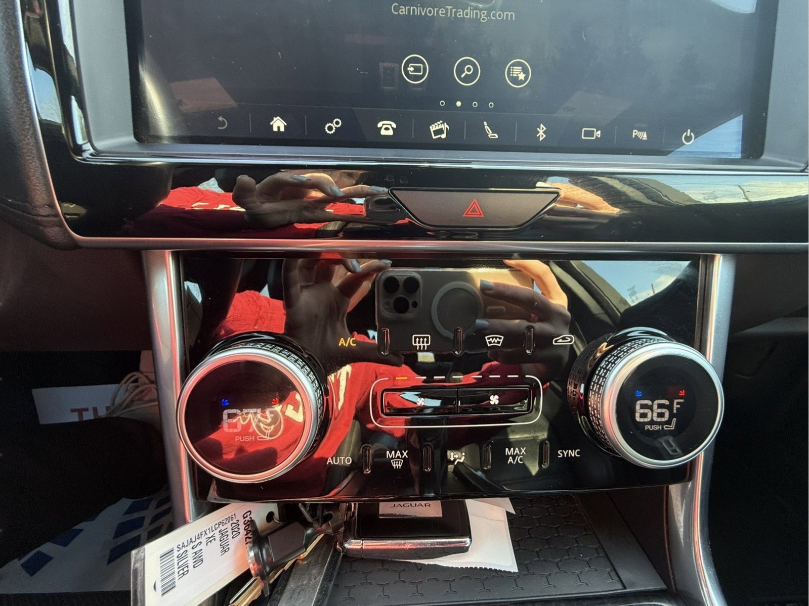 Used 2020 Jaguar XE S image 15