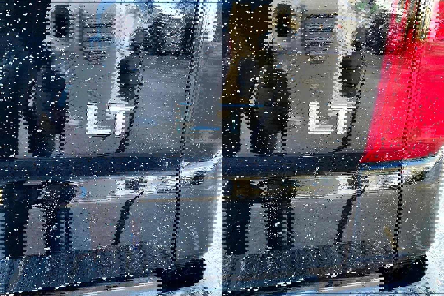 Used 2024 Chevrolet Silverado 2500 LT w/ Convenience Package image 25