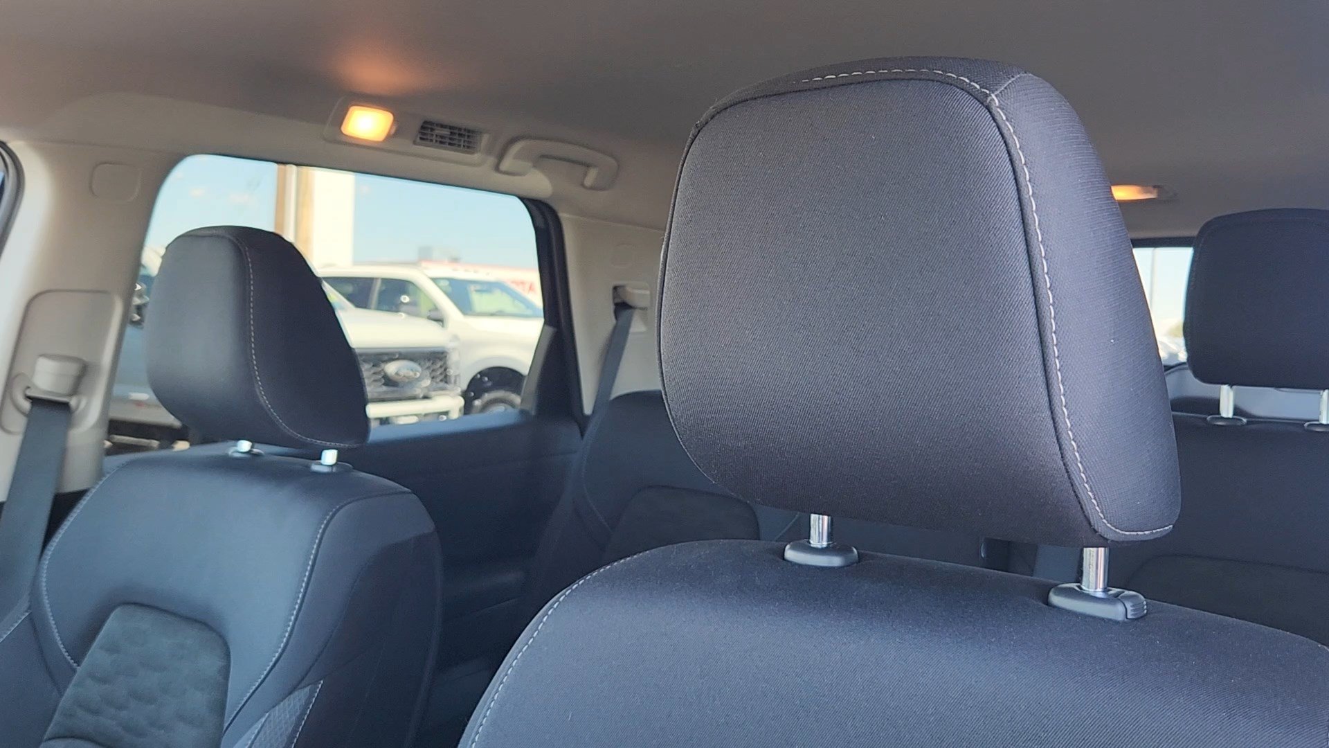Used 2025 Nissan Pathfinder SV AWD/4WD image 10