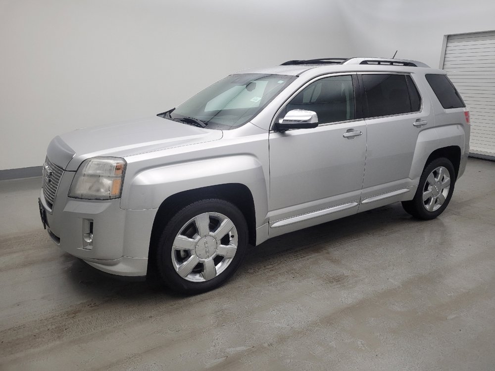 Used 2015 GMC Terrain Denali w/ Cargo Package image 2