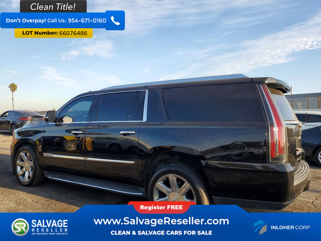 Used 2020 Cadillac Escalade ESV Luxury AWD/4WD image 3