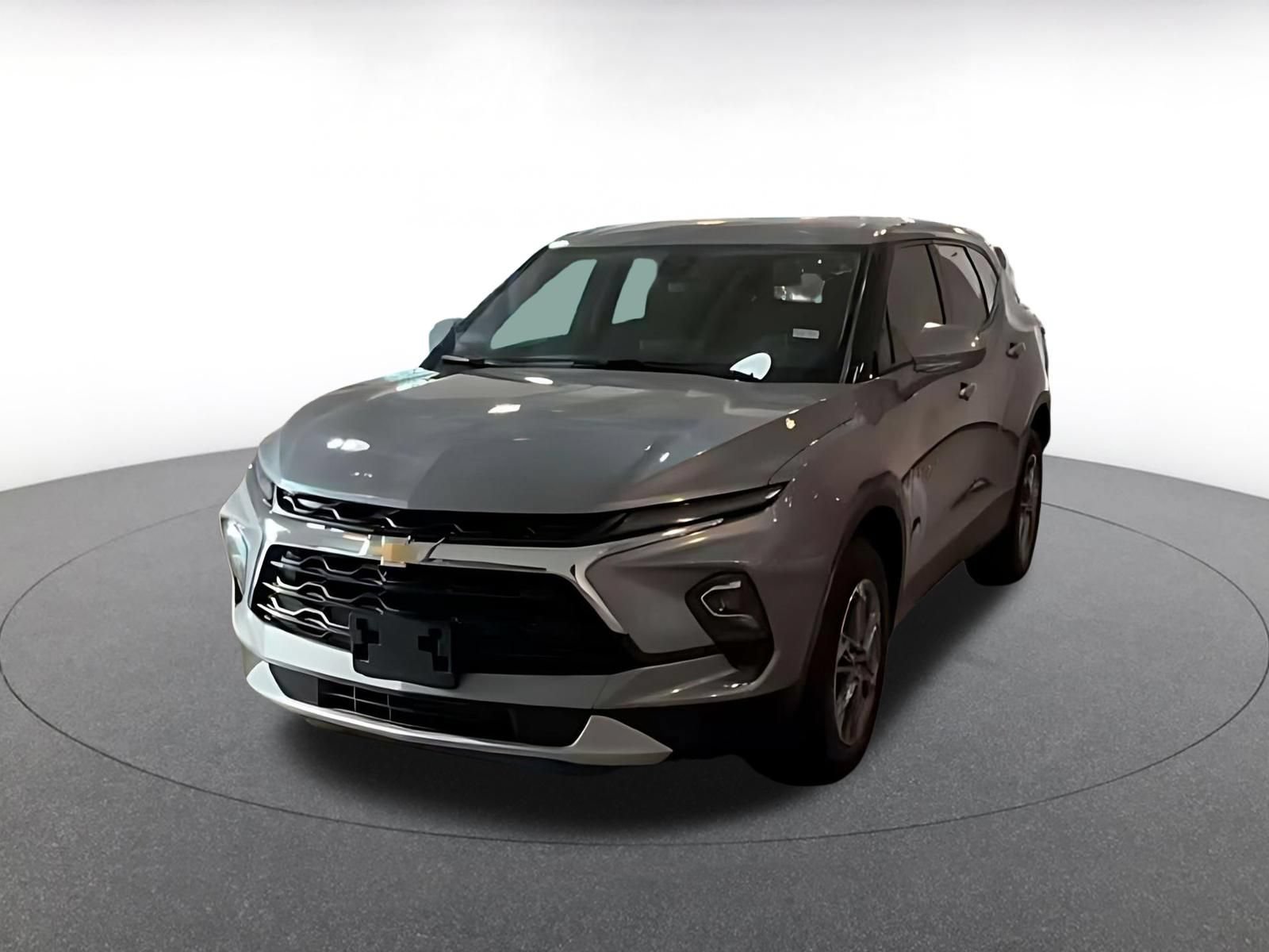 Used 2025 Chevrolet Blazer LT FWD image 4