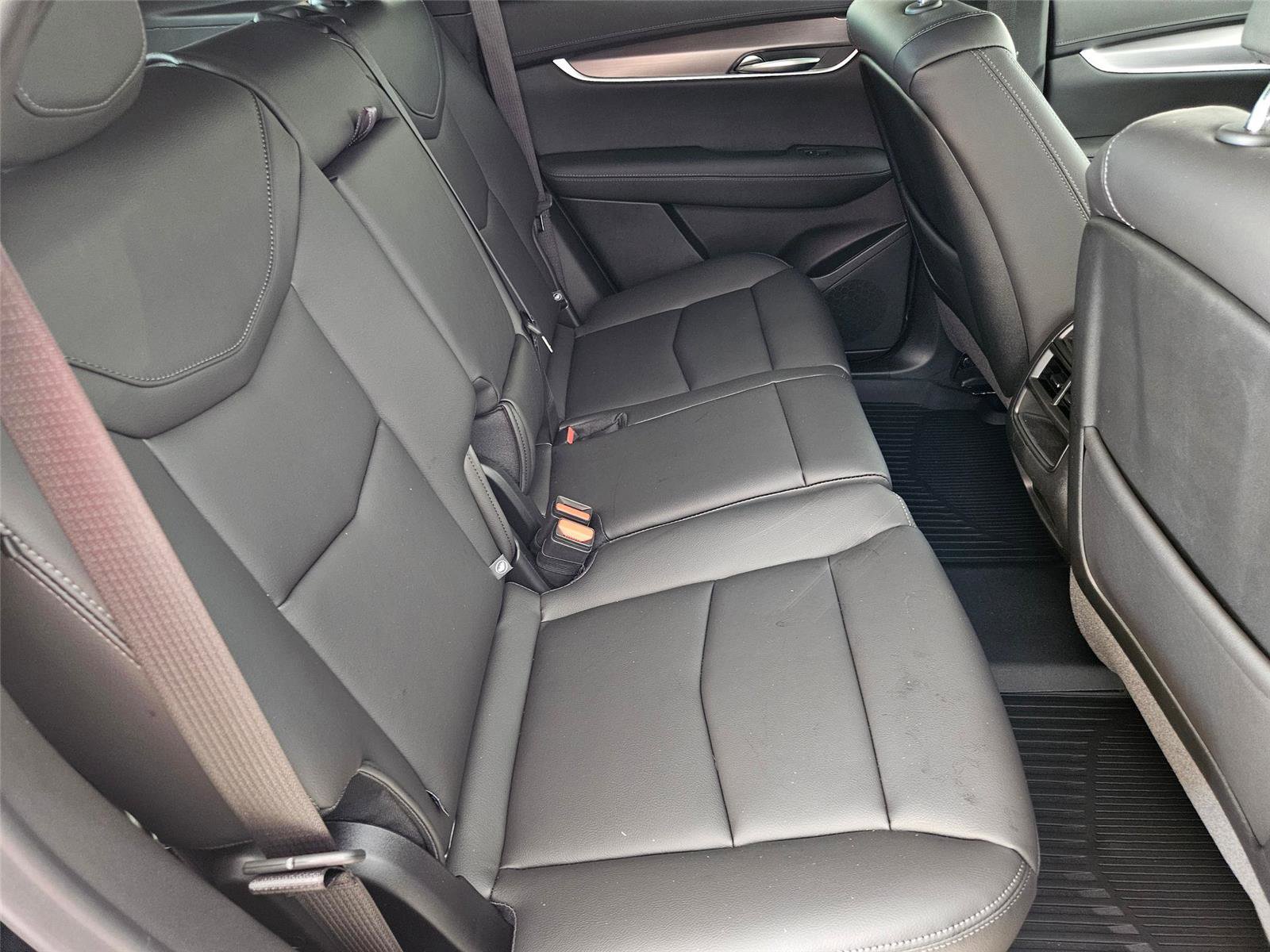 New 2026 Cadillac XT5 Luxury w/ LPO, Floor Liner Package FWD image 25