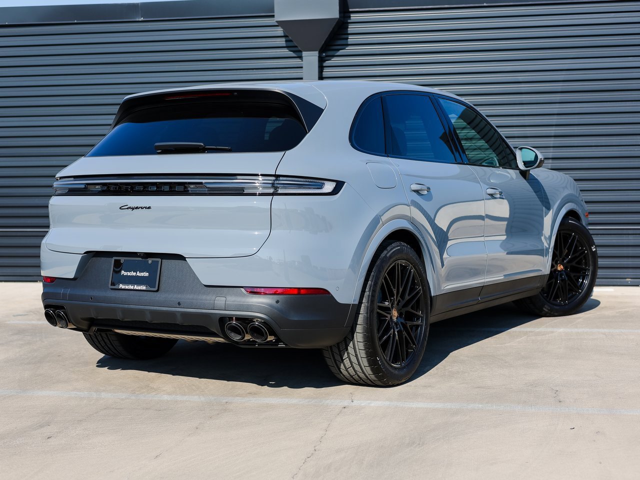 New 2025 Porsche Cayenne image 7