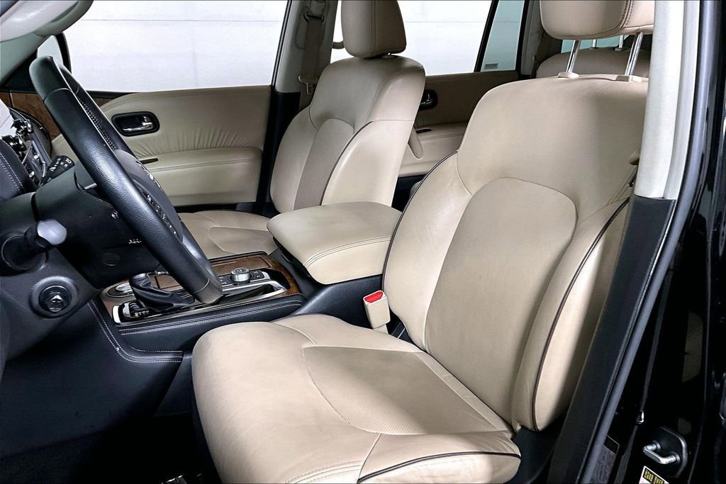 Used 2023 Nissan Armada SL w/ Captain's Chairs Package image 25