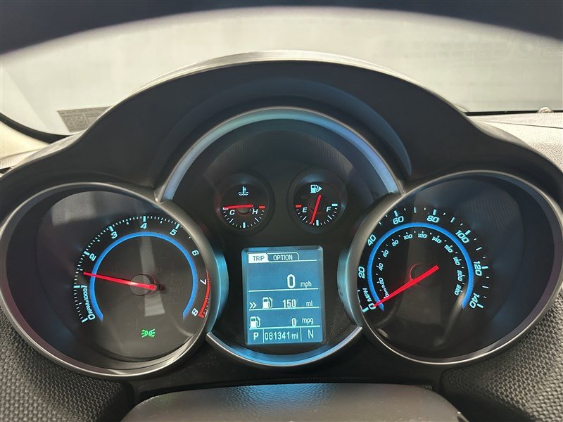 Used 2014 Chevrolet Cruze LT FWD image 24