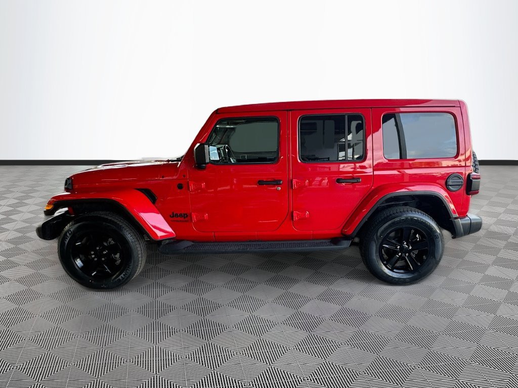Certified 2022 Jeep Wrangler Unlimited Sahara AWD/4WD image 9