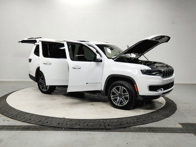 Used 2022 Jeep Wagoneer Series III image 9