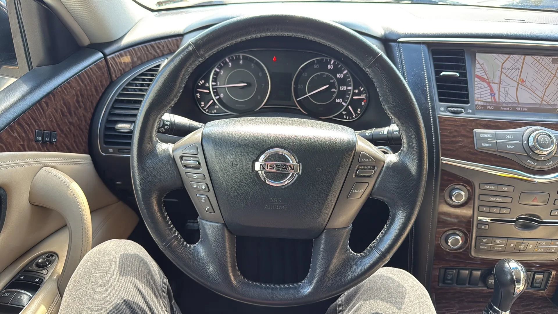 Used 2017 Nissan Armada SL image 10