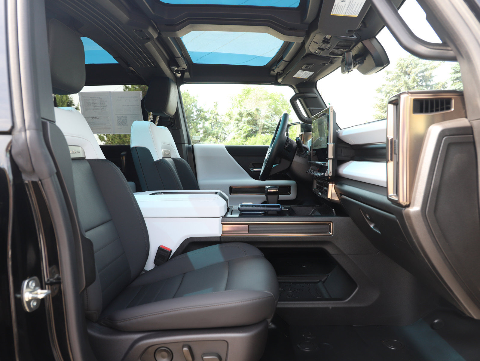 Used 2024 GMC Hummer EV 3X w/ Extreme Off-Road Package AWD/4WD image 14