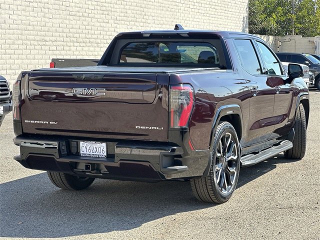 Used 2025 GMC Sierra EV Denali image 4