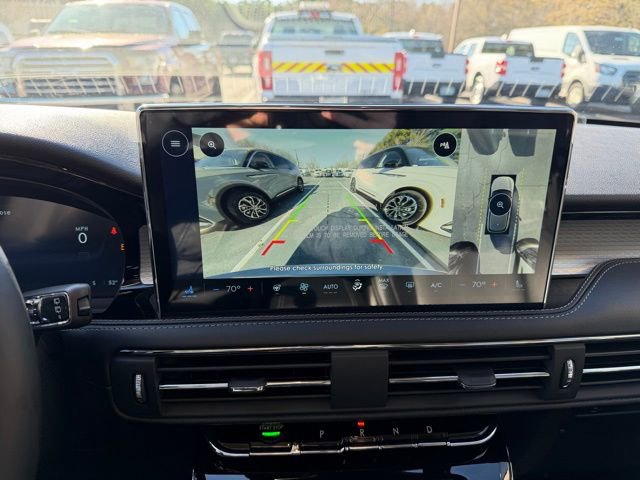 New 2026 Lincoln Corsair Premiere image 16